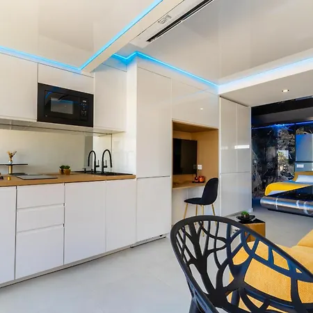 Insomnia Design Vue Port Village Naturiste Apartament