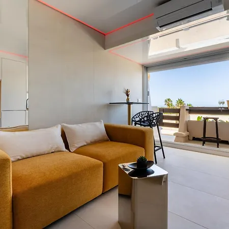 Insomnia Design Vue Port Village Naturiste * Agde