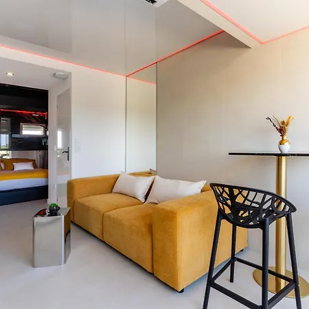 Insomnia Design Vue Port Village Naturiste Apartament Agde